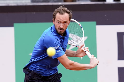 Danil Madvedev was limping ahead of the third set, but managed to squeeze out a victory | IMAGO / Giuseppe Maffia