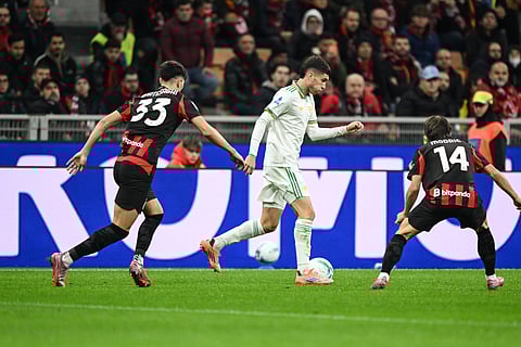 AC Milan completely outplay Roma in front of home crowd