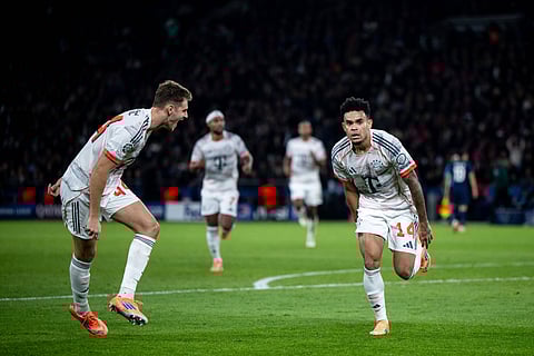 Luis Diaz celebrates his goal against PSG