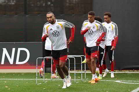 Jonathan Tah trains for Germany during the international break
