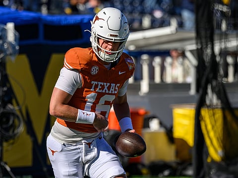 Arch Manning shines for Texas