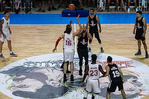 Memphis Grizzlies and San Antonio Spurs players in action