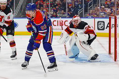 New Jersey Devils and Edmonton Oilers players in action