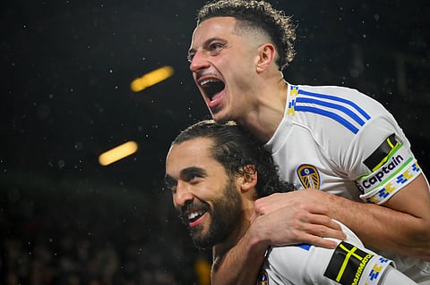 Dominic Calvert-Lewin celebrates his goal with Ethan Ampadu