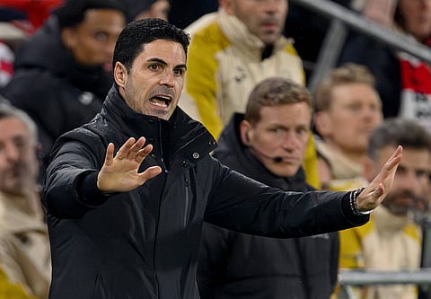Mikel Arteta reacts from the touchline against Brentford