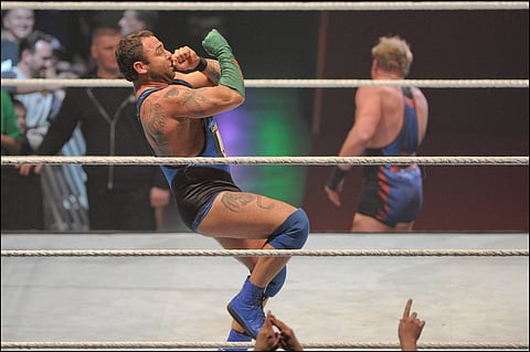 Santino Marella celebrates after beating Jack Swagger in a house show | Image Credits : IMAGO / Photo News