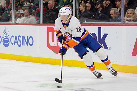 Simon Holmstrom in action with New York Islanders