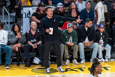 San Antonio Spurs coach Mitch Johnson