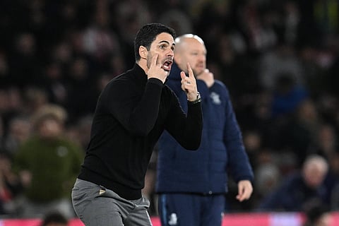 Mikel Arteta gestures from the touchline against Southampton