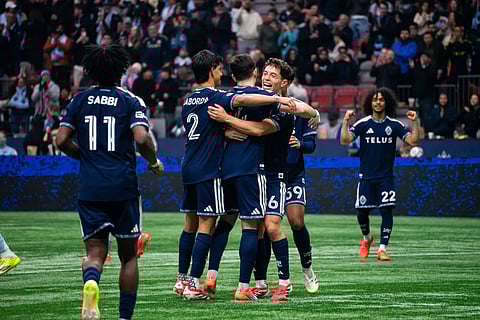 Mathias Laborda celebrates his goal with teammates