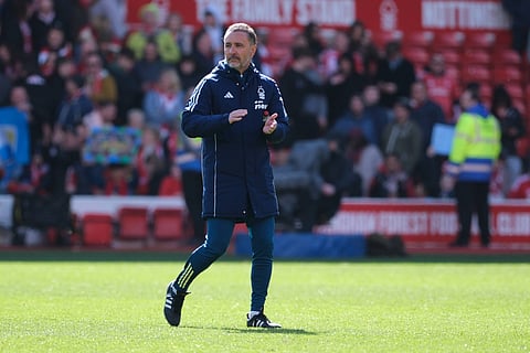 Nottingham Forest manager Vitor Pereira applauds the home fans at full-time