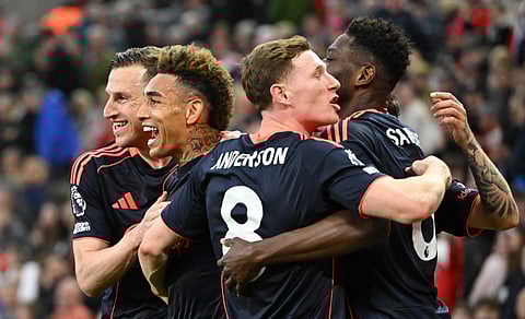 Igor Jesus celebrates his goal with teammates