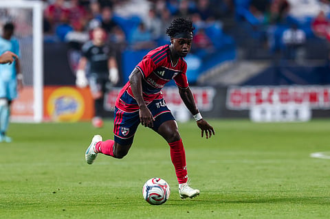 FC Dallas forward Santiago Moreno in action