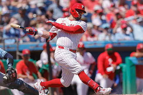 Kyle Schwarber in action