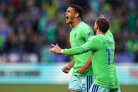 Osaze De Rosario celebrates after scoring against San Jose Earthquakes