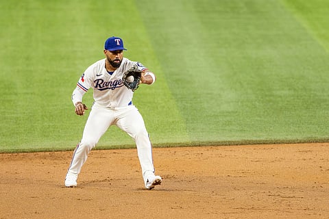 Texas Rangers shortstop Ezequiel Duran