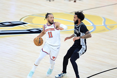 Jalen Brunson in action against San Antonio Spurs