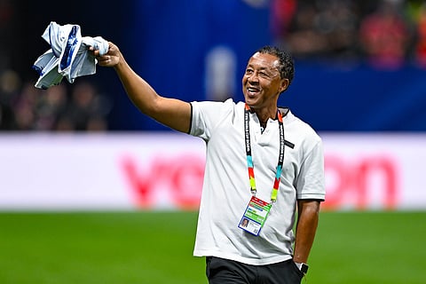 Cape Verde coach Bubista acknowledges the fans at full time