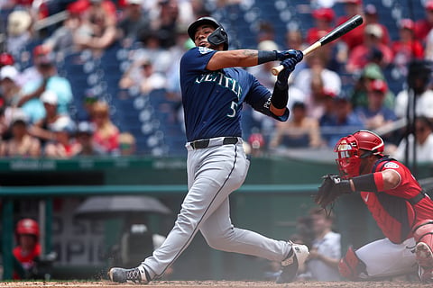 Seattle Mariners catcher Jhonny Pereda in action