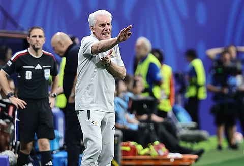 Hugo Broos on the touchline against Czechia