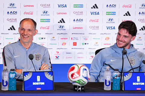 Thomas Tuchel with Declan Rice attend the pre-match press conference