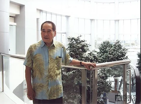 Henry Sy, Sr. during MOA Opening in 2006