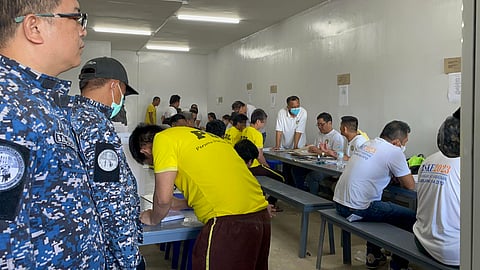 11% of over 5,000 inmates
at Cebu City Jail allowed to vote