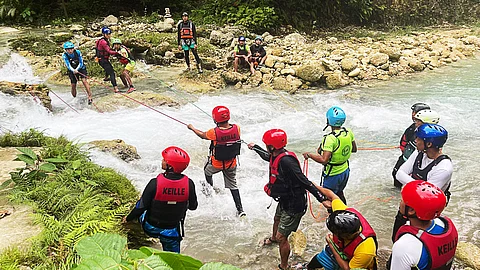 Badian Kawasan Falls and canyoneering