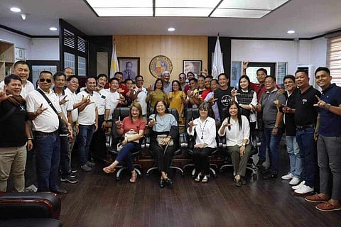 AC mayor reminds village chairmen to fulfill duties