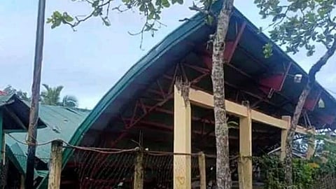 7.4-magnitude quake results in 62 infrastructural casualties