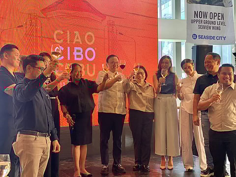 TOAST. Cebu’s dignitaries, along with Cibo’s founder Chef Margarita Forés, share a toast to celebrate the exclusive launch of the renowned Italian restaurant.
