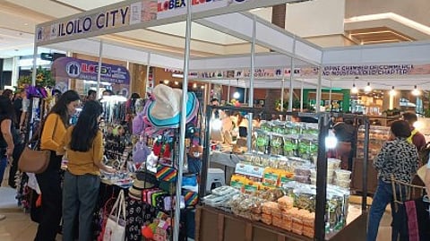 BUSINESS EXPO. Products from various localities in Iloilo and other neighboring provinces are on display at the Philippine Chamber of Commerce and Industry - Iloilo chapter’s Iloilo Business Expo at the Festive Walk Mall on Thursday (Jan. 25, 2023). ILOBEX, which will run until Jan. 28, seeks to link micro and small businesses to viable markets to help them recover from the effects of the pandemic.