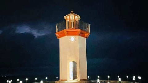 Cadiz's new "parola" beautifully exudes at night, attracting people young and old to visit and take photographs as keepsakes.