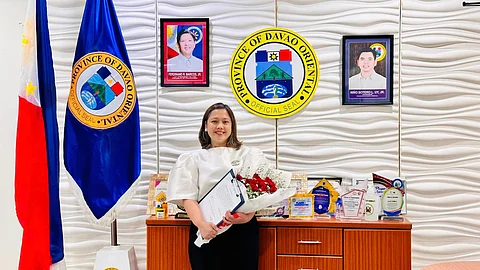 Michelle Malanyaon-Centeno, the daughter of the late Governor Corazon N. Malanyaon, was officially sworn in as the newest member of the Sangguniang Panlalawigan on Monday, February 12, 2024, at the Davao Oriental Provincial Capitol.