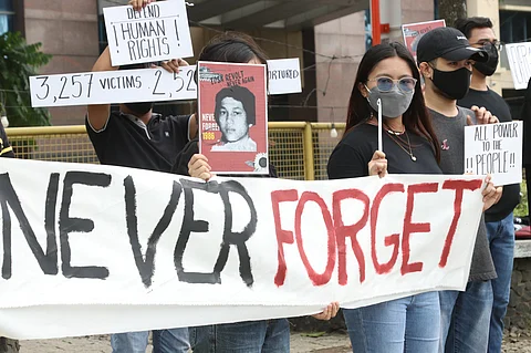 The Davao Youth For Leni and Isambayan Youth conducted a silent rally in Roxas Avenue, Davao City on February 25, 2022.