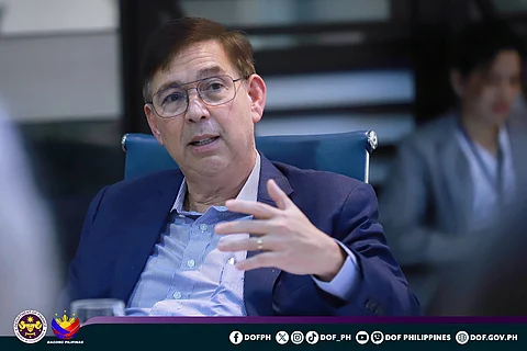 Recto supports SEC on business,
capital market reforms