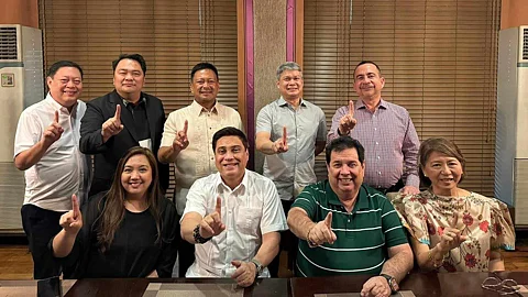 Negros Island solons with Senate President Juan Miguel Zubiri (seated, 2nd from left) and Senator JV Ejercito (standing, center).