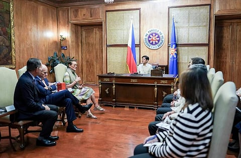 29H-COKE.JPG - Top executives including Aboitiz Group President & CEO Sabin M. Aboitiz and Coca-Cola Europacific Partners Plc (CCEP) Chairperson Sol Daurella Comadrán meet with President Ferdinand R. Marcos Jr., in a courtesy call at Malacañang Palace last Feb. 26. (Photo Credit: Presidential Communications Office)