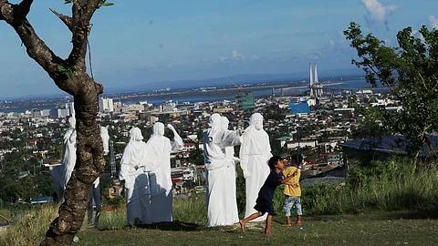 Super Suroy: Mga lugar nga haom sa semana santa