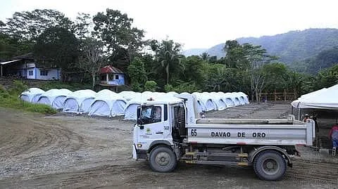 All residents in no-build
zone prioritized for relocation