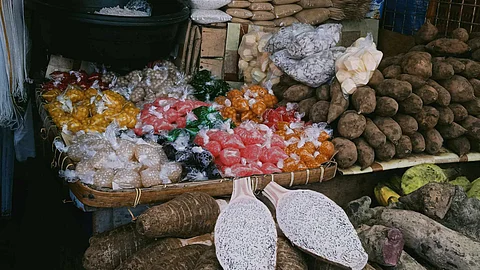 BINIGNIT. Ingredients for binignit, a sweetened stew often served during Holy Week, are sold at Carbon Public Market on March 13, 2024, days before the Holy Week. /