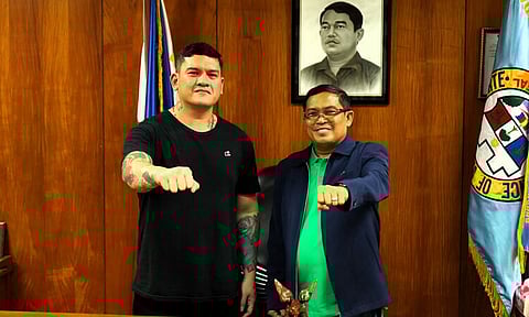 Davao City Mayor Sebastian Duterte visited suspended Davao del Norte Governor Edwin Jubahib at the Provincial Capitol in Tagum City on Sunday evening, April 14.