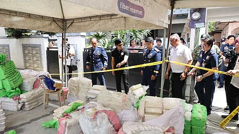 MANILA. DILG Secretary Benhur Abalos inspects the country's biggest drug haul.