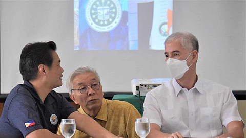Negros Occidental Governor Eugenio Jose Lacson (right) and Bacolod City Mayor Alfredo Benitez (left) during the consultation on Thursday, April 4, for the preparation of the province's bid to host the 2027 Organic World Congress.