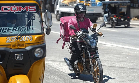 Davao delivery riders push for Revenue Code changes