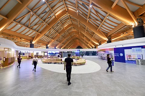 DOTr, BCDA forge pact
for cargo in Clark airport