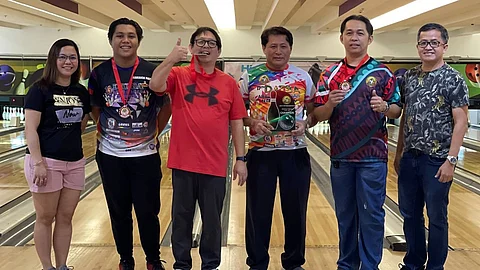 DATBA MONTHLY WINNERS. Lawyer Rod Tongo, fourth from left, leads the April winners of the Davao Tenpin Bowlers Association (Datba) monthly finals tournament held recently at the SM Lanang bowling center.