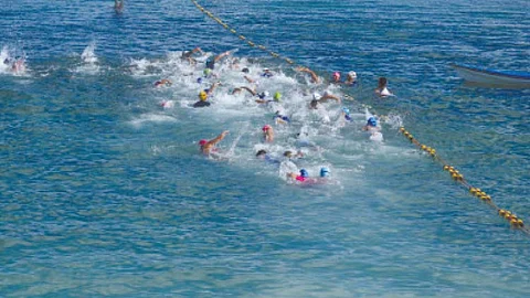 The Aquathlon tested the participants’ endurance and agility through continuous running and swimming.