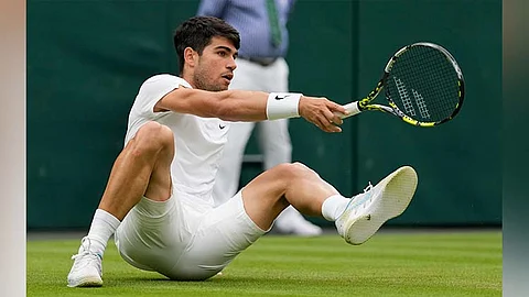 Alcaraz reaches Wimbledon quarterfinals