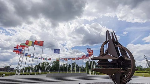 NATO eyeing to pour weapons into Ukraine for another year